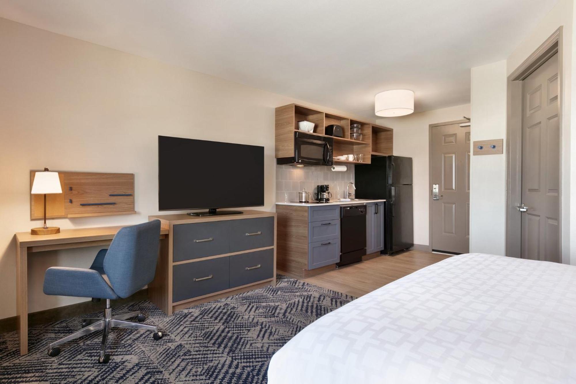 แคนเดิ้ลวูด สวีท อาเบอร์ดีน-เอดจ์วูด-เบลแอร์ Hotel ริเวอร์ไซด์ ภายนอก รูปภาพ